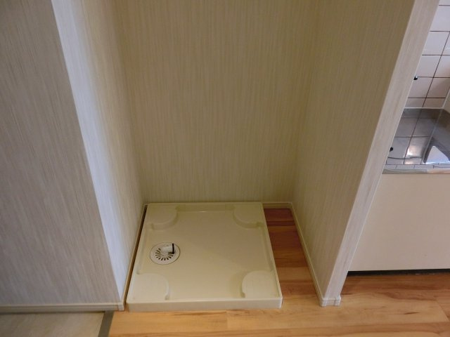 フォレストコートのその他|★室内洗濯機置場なので防犯に安心です