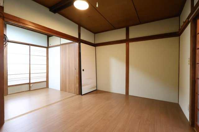 【洋室】 | 堺市東区丈六テラスハウス