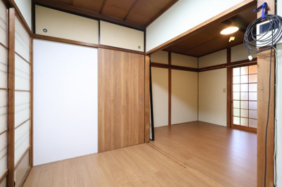 【洋室】 | 堺市東区丈六テラスハウス