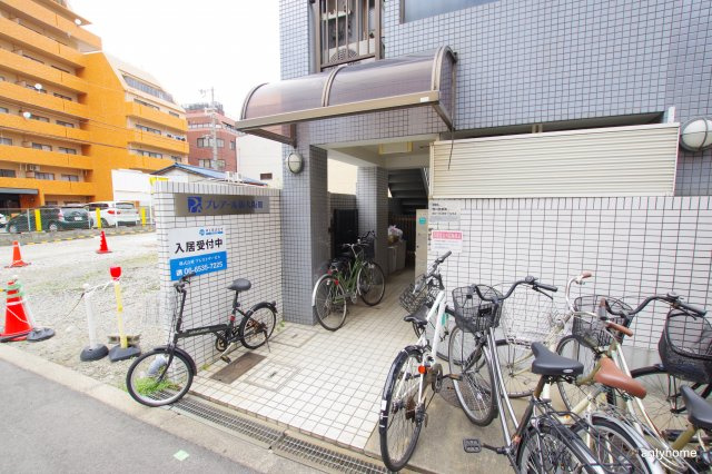 プレアール新大阪3　仲介手数料無料のエントランス