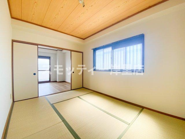 コーポ住吉の和室