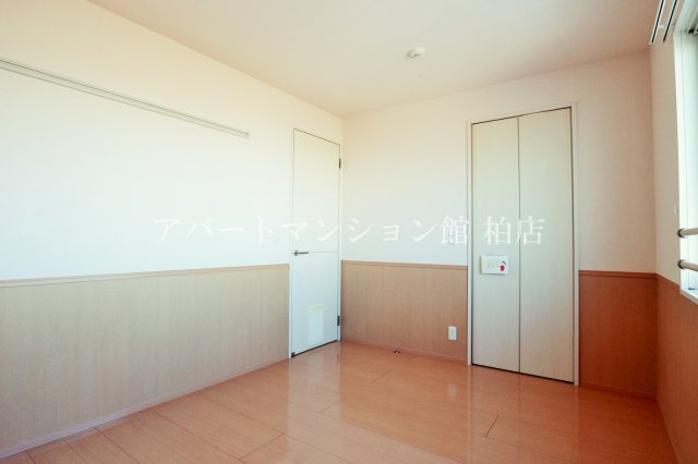 クレストパークＡの洋室