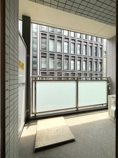 アールプライム大手町のバルコニー