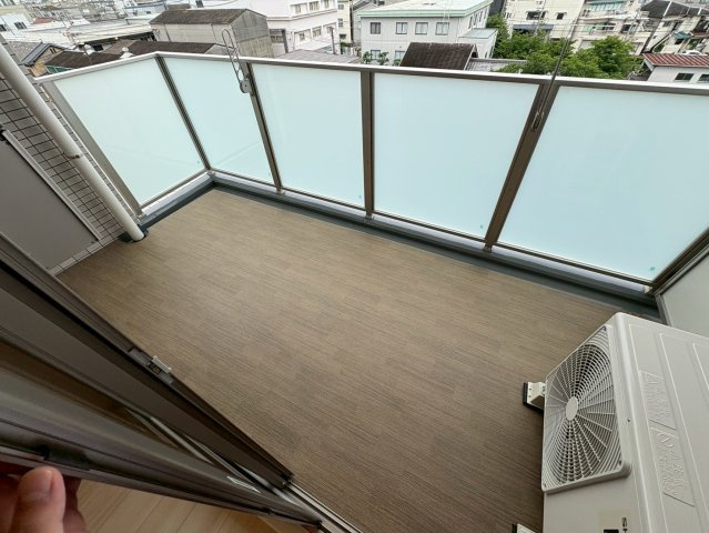 【バルコニー】 | プレジオ塚本ASIAN