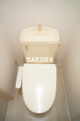 【トイレ】 | シャンテ | 落ち着いた色調のトイレです♪