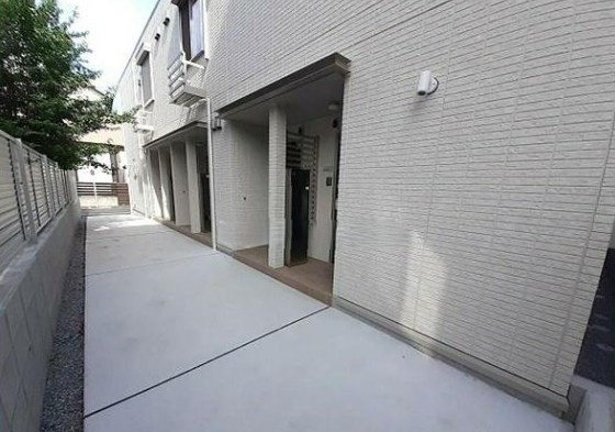 アンジュール氷川台のエントランス