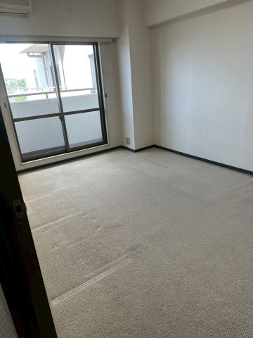 宇都宮プラザB棟の洋室