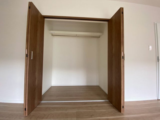 コーポ水無瀬B棟の収納