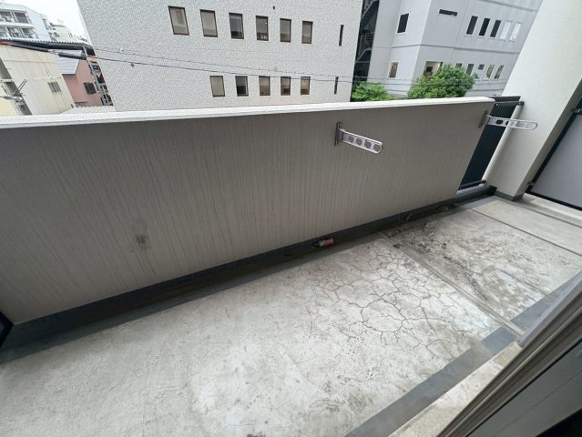 【バルコニー】 | エスヴェール北梅田
