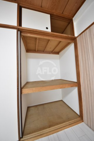 CASA GRANDEの収納|CASA GRANDE(旧:天六南ハイツ)　押入