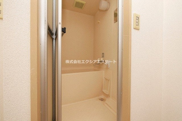 プラザアビコの浴室