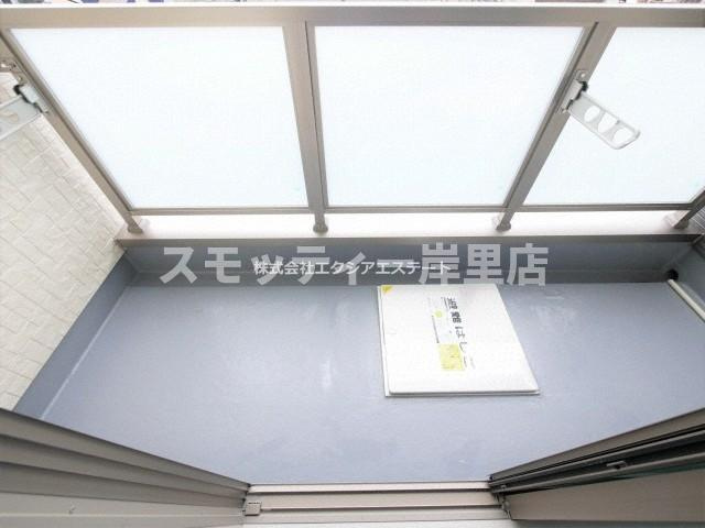 F asecia matinのバルコニー