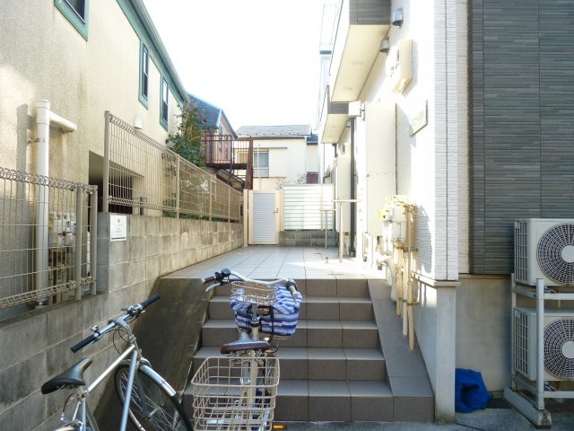 【エントランス】