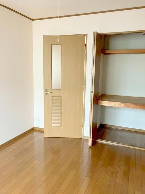 ハイマートＥＭの洋室