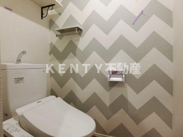 【トイレ】 | N’STORY | 落ち着いた色調のトイレです