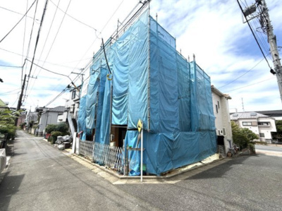 【外観】 | 【仲介手数料３８０万円が無料】■世田谷駅８分■１４０平米■４ＬＤＫ■ガレージ２台 | 決算キャンペーン中！
家計応援サービスの限界に挑戦中！
詳細は「諸費用」欄をご確認下さい！
■世田谷駅８分
■豪徳寺駅１４分
■１４０平米
■４ＬＤＫ
■ガレージ２台
■省エネ住宅