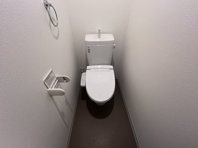 ジーメゾン垂水のトイレ