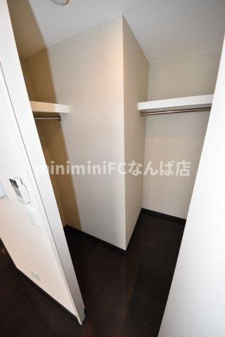 大阪市浪速区敷津西１丁目の賃貸マンションの収納