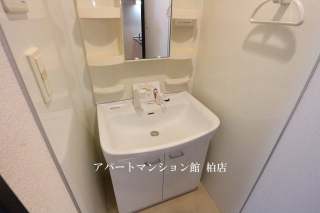 ボヌール柏の葉キャンパスの独立洗面台