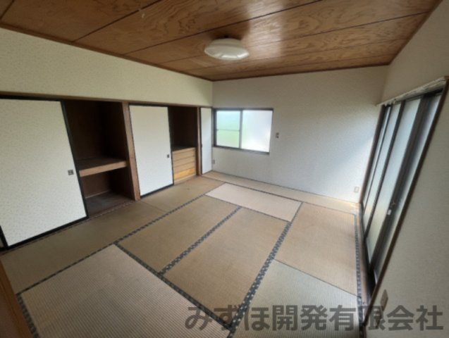 山形市志戸田1355番地1の和室|１階和室9.5帖
