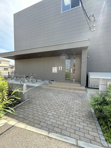 Maison　NOVEMのエントランス|★エントランス★