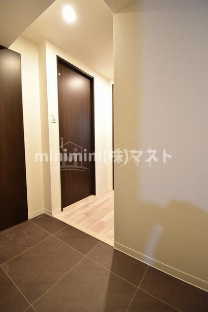 ラクラス堺筋本町の玄関