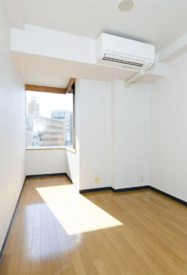 【居間・リビング】 | 町屋ニュートーキョービル | 同仕様写真