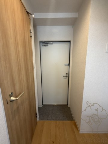 ルミエナ東三国の玄関