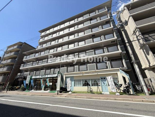 ルミエールコート住吉の外観