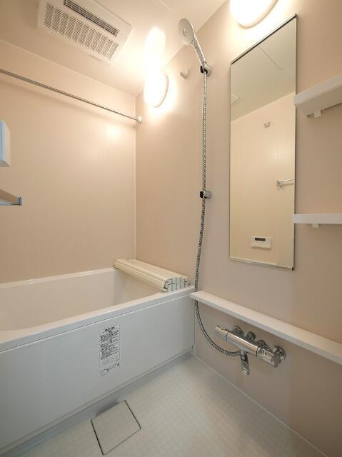 ＰＲＥＭＩＵＭ　ＣＵＢＥ　池袋本町の浴室|お風呂です