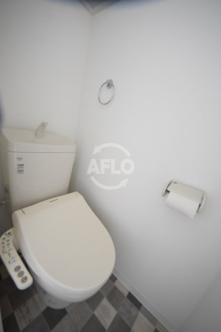 ルーチェ南森町のトイレ|ルーチェ南森町　温水洗浄便座