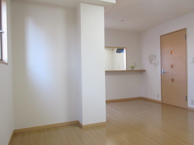 プレスティージ大谷口の洋室|★キレイなフローリングのお部屋です