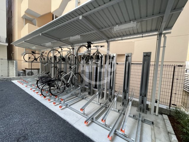 プレサンスロジェ大阪南森町　堀川小学校区の設備|プレサンスロジェ大阪南森町　駐輪場
