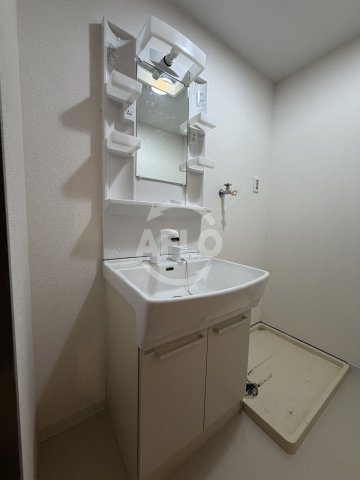 シャトー元町　波除小学校の独立洗面台|シャト―元町　　洗面台
