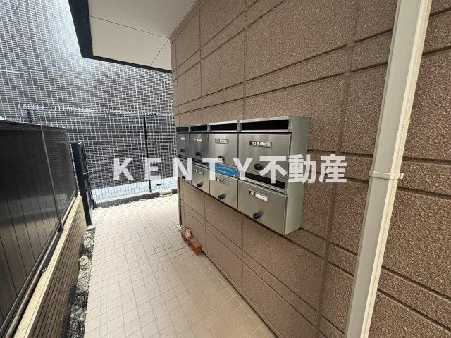 【エントランス】 | メゾン桐原 | エントランスです