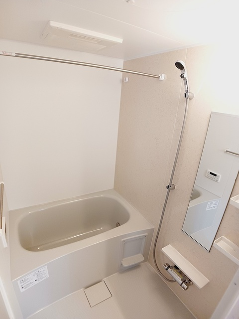 サイカス新屋敷の浴室|バス