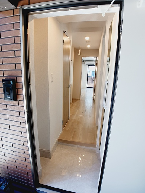 サイカス新屋敷の玄関|玄関