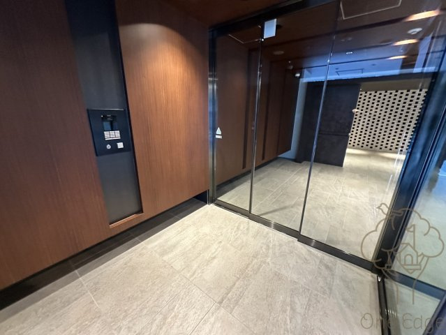ソルレヴェンテ新梅田のロビー