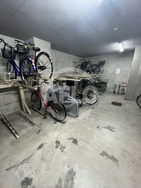 サンシャインブレセットハウスの設備|サンシャインブレセットハウス　駐輪場