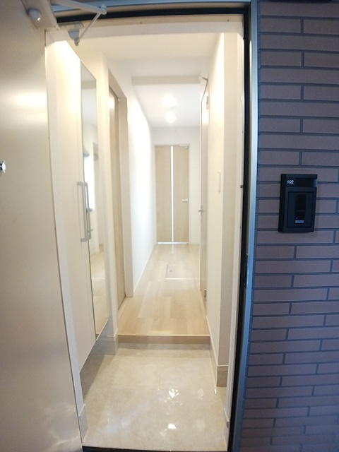 サイカス新屋敷の玄関|玄関