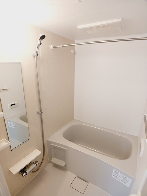 サイカス新屋敷の浴室|バス