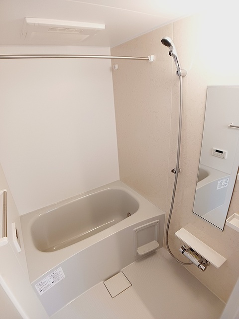 サイカス新屋敷の浴室|バス