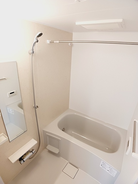 サイカス新屋敷の浴室|バス