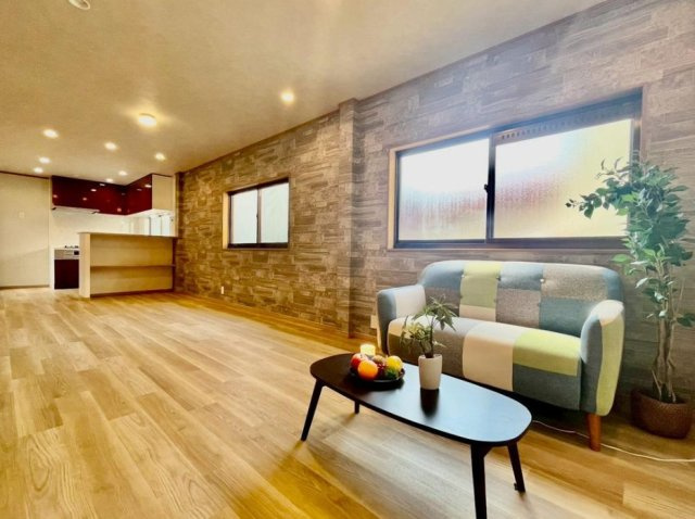 東淀川区菅原３丁目　中古戸建の居間・リビング