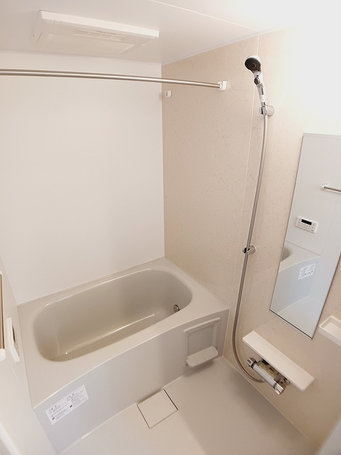 サイカス新屋敷の浴室|バス