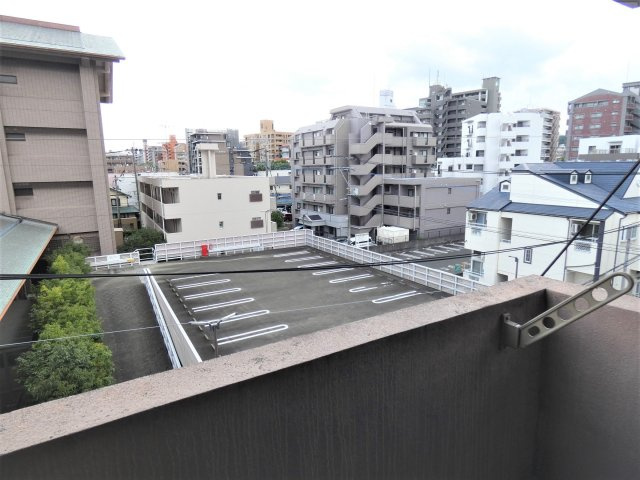 ピュアドーム平尾アークスのバルコニー