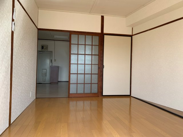 ベアーズマンションの内装|内装は落ち着いています