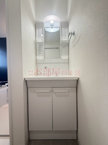 コーポ南の洗面所|コンパクトで使いやすい洗面所
