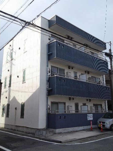 ウエストプレイストクヤマ