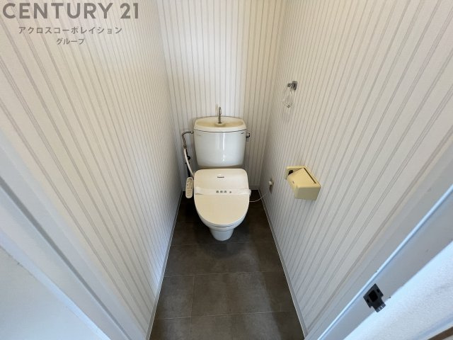 ウォシュレット付きのトイレです♪
